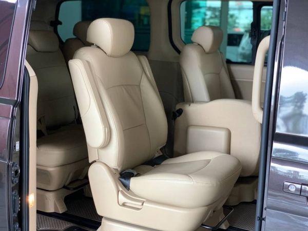 Hyundai H1 2.5 Elite Van AT 2019 รูปที่ 6
